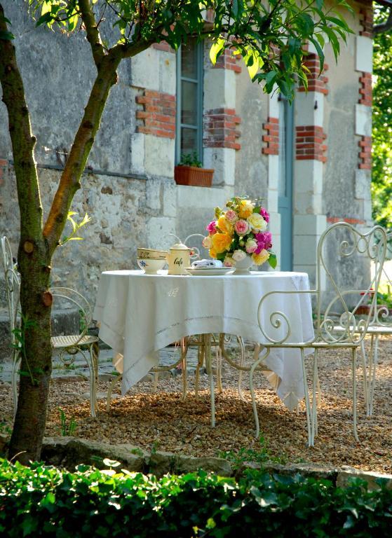 Bed and Breakfast Le Moulin Bregeon Линьер-Бутон Экстерьер фото